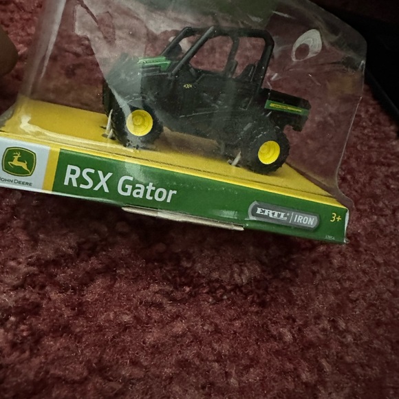 John Deere Kid's Farm Toy Set - Picture 3 of 4